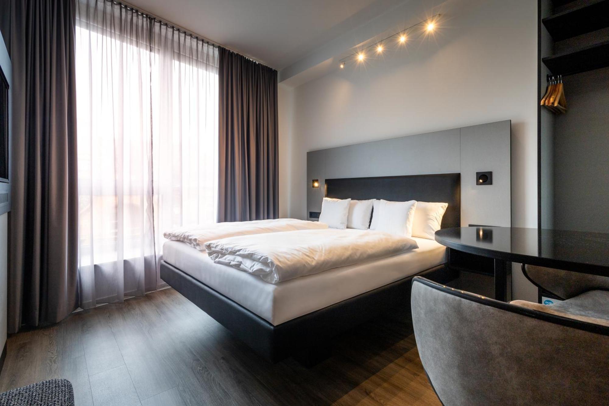 Ginn Apartment-Hotel Stuttgart-Esslingen Esslingen am Neckar Exteriör bild